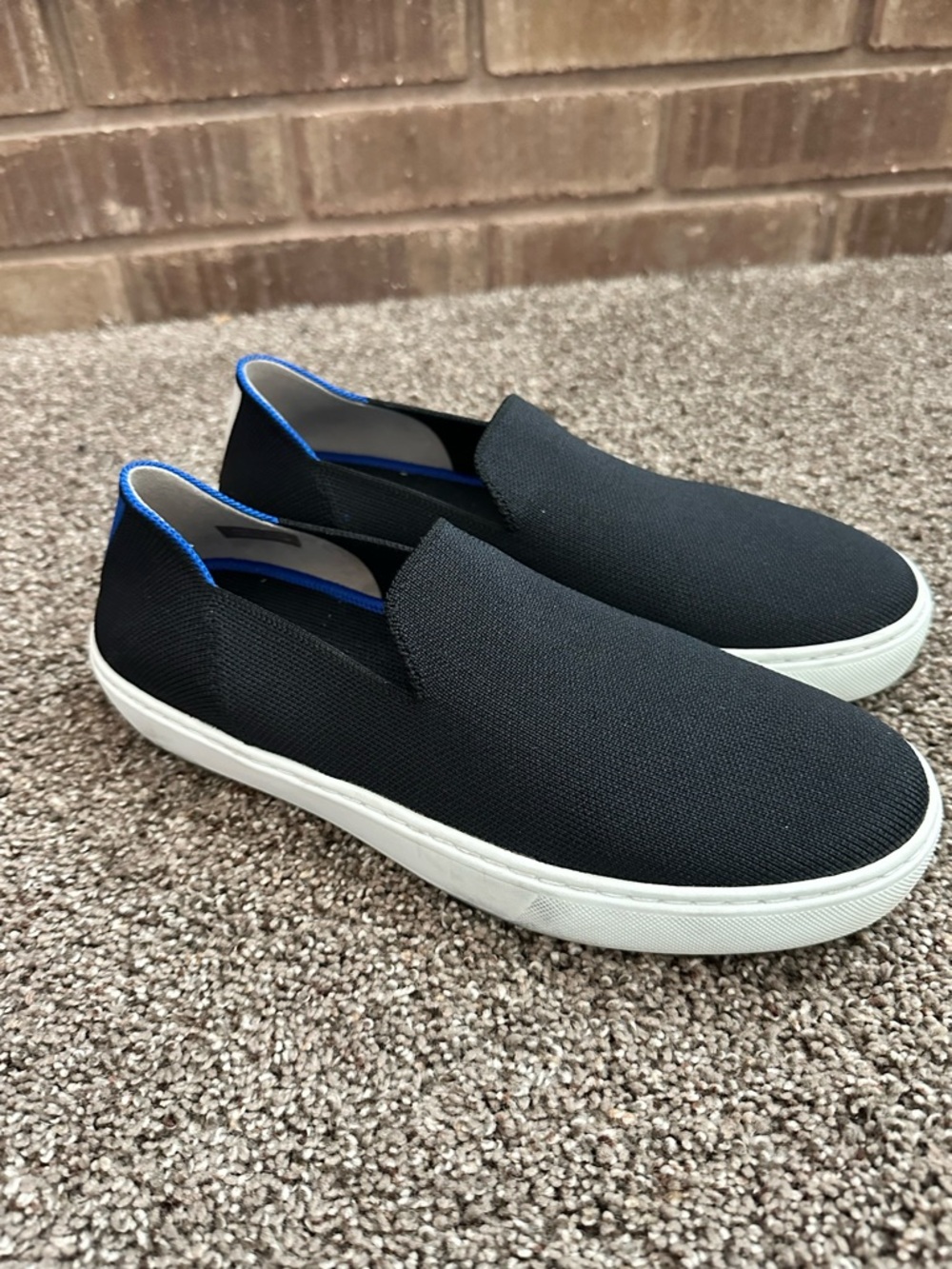 Rothy's The Sneaker Black Knit Slip On Shoes Blue Heel Stripe Womens Size 8 W8